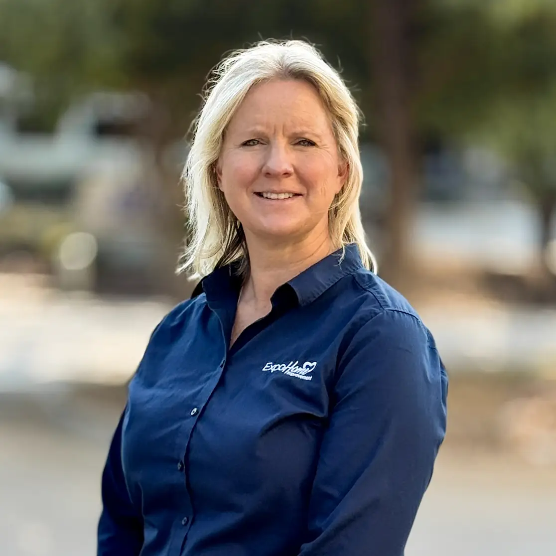 Featured image for post: Betsy Smallwood – Design Consultant