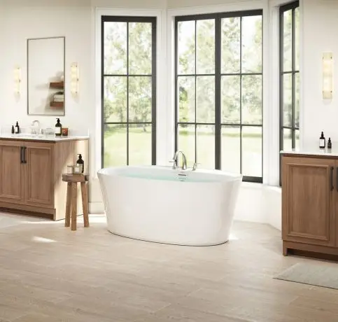 Featured image for post: How to Clean a Bathtub Without Damaging the Finish