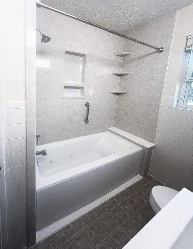 Bath Tub Installaton - 2